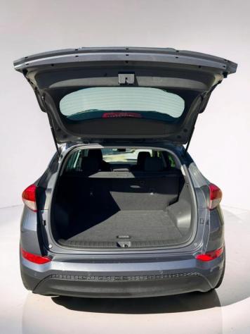 HYUNDAI Tucson 1.7 CRDi Comfort rif. 22879190 - Foto 8