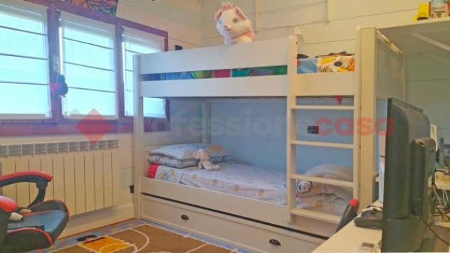 Villa di 160 m² con 4 locali e box auto in vendita a Borgomanero - Foto 14