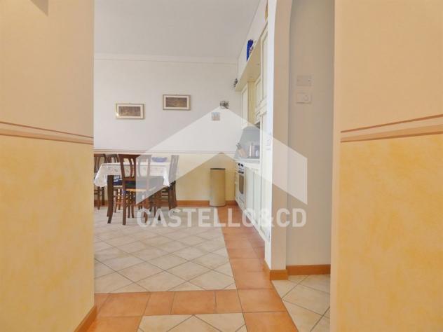 Trilocale Attico Vista Lago e Piscina - Foto 10