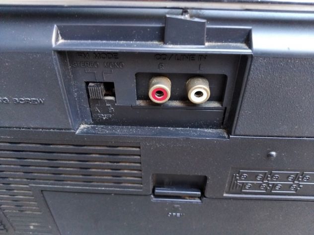 Hitachi TRK-3D30E boombox 3D sound usato - Foto 8