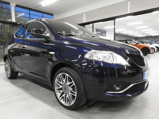 LANCIA - Ypsilon - 1.3 MJT 95 CV 5p. S&S Platinum Pdc Post. C.L. Des.Plus U-connect 5.5 - Foto 10