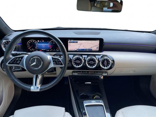 Mercedes-Benz Classe A 180 d Sport auto - Foto 9