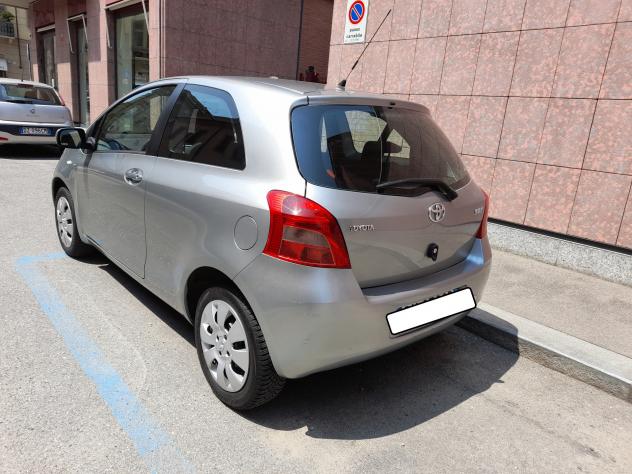 TOYOTA YARIS 1.0 - Foto 4