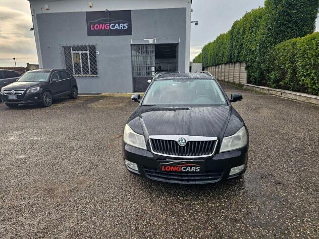 Skoda Octavia 1.6 TDI CR F.AP. Wagon Elegance - Foto 2
