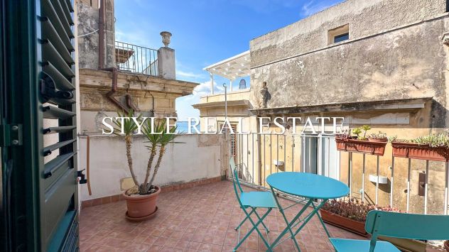ORTIGIA ZONAPORTA MARINA APPARTAMENTO CON DOPPIA TERRAZZA