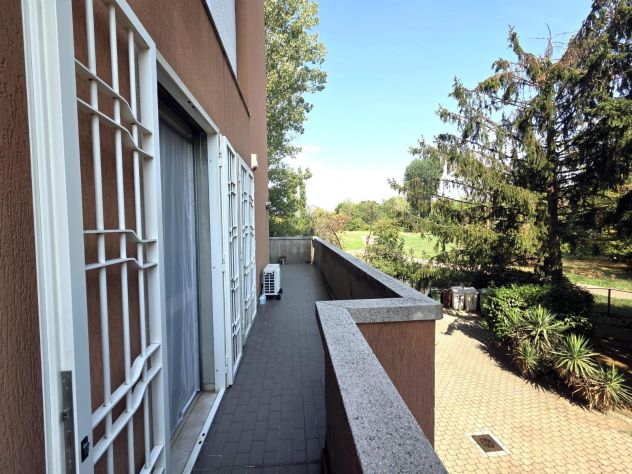 Bilocale con terrazzo a Pero - Foto 9