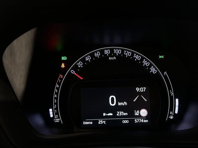 Toyota Aygo X 1.0 VVT-i 72 CV 5 porte Active - Foto 9