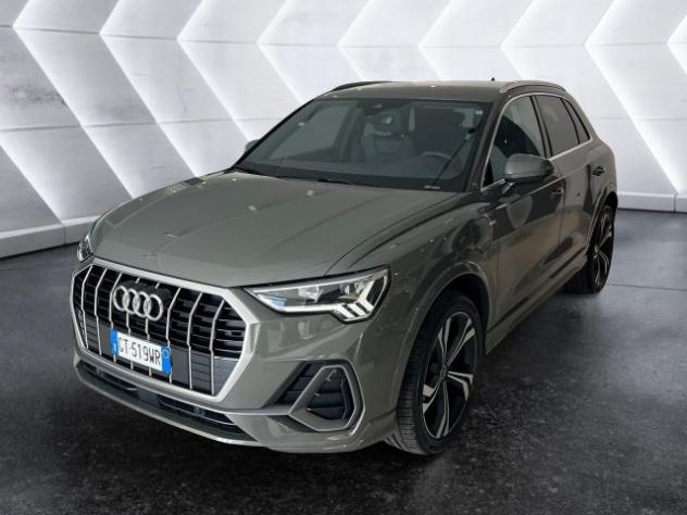 AUDI Q3 45 TFSI e S tronic S Line Edition rif. 23965511