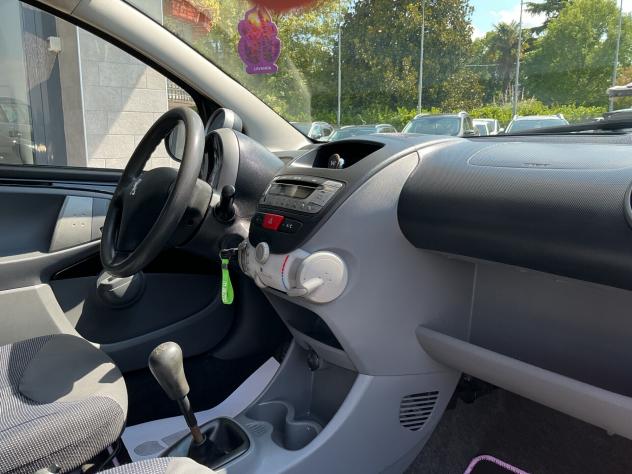 Peugeot 107 1.0 68CV 5p. - Foto 9