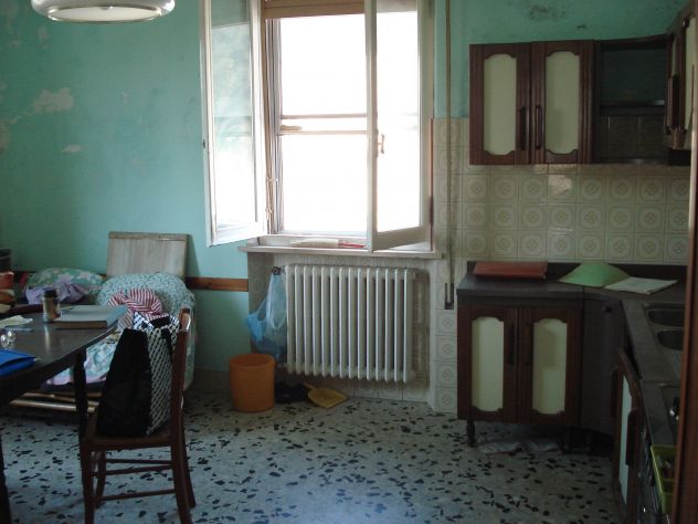 CASA INDIPENDENTE CENTRO MARE PESARO A 1MENO DI 1258€ AL MQ. - Foto 3