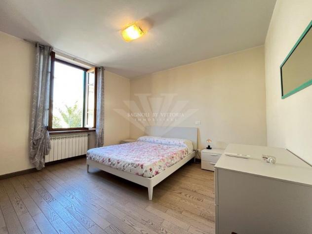 APPARTAMENTO di 5 vani e di 98 mq (PIETRASANTA) rif. 345/VE - Foto 6
