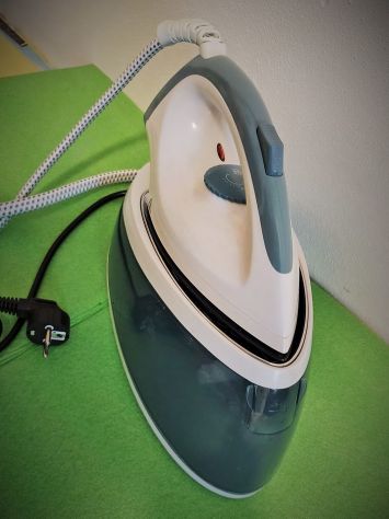 Ferro da Stiro con Caldaia-Homelectro- Stiratura professionale e Veloce - Foto 4