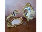 Coppia di  piccole appliques  d'antan ,cornice sagomata realizzata in legno