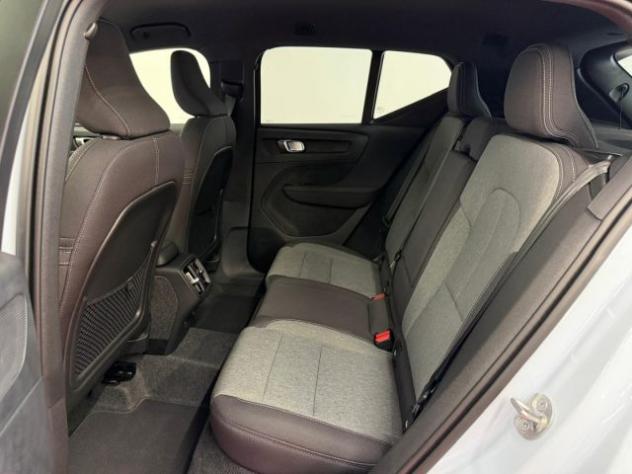 VOLVO XC40 B3 automatico PLUS DARK cloud blue rif. 23970711 - Foto 9