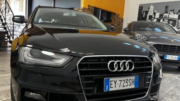 AUDI A4 Avant 2.0 TDI 150 CV multitronic S LINE rif. 24101842 - Foto 2