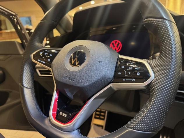 Volkswagen Golf GTI 2.0 TSI GTI DSG 19''/LED - Foto 10