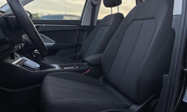 AUDI Q3 2.0 TDI S-Tronic Advanced Navi, Panorama, Unico Prop. - Foto 6