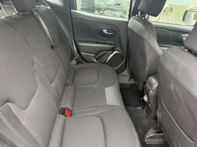 Jeep Renegade 1.3 T4 180cv Limited 4WD aut. - Foto 9