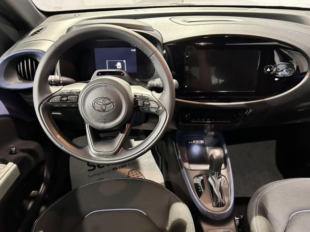 Toyota Aygo X 1.5 HYBRID 115cv Icon CVT AREA C FREE - Foto 10