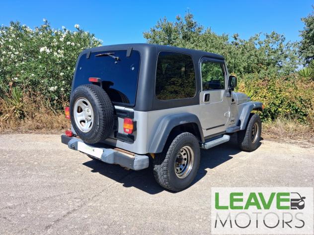 Jeep Wrangler 4.0 cat GPL (1576) - Foto 5