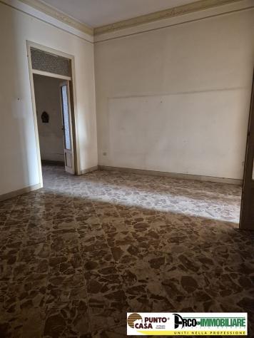 Capaci – Corso Vittorio Emanuele Ampio appartamento di 130 mq - Foto 7