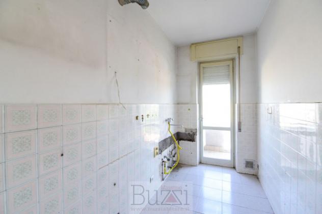Appartamento di 86 m² con 3 locali e box auto in vendita a Seregno - Foto 10