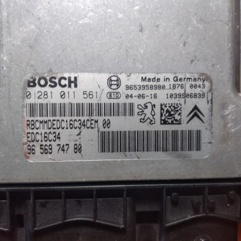CENTRALINA MOTORE ENGINE ECU PEUGEOT CITROEN C5 1.6HDI CODE: 0281011561 - Foto 5