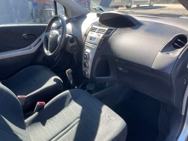 TOYOTA Yaris Verso 1.3i 16V cat Luna '03 rif. 24146070 - Foto 7