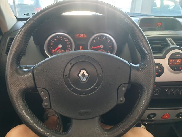 RENAULT MEGANE 1.9 DCi - ANCHE PER NEOPATENTATI - Foto 10