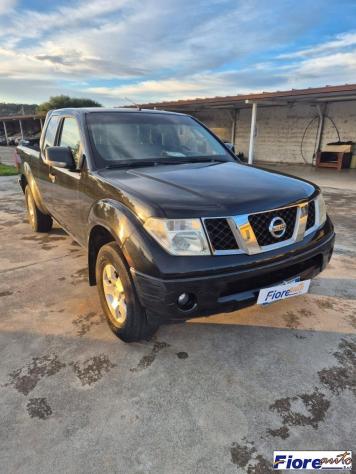 NISSAN NAVARA KING CAB 4WD SE - Foto 5