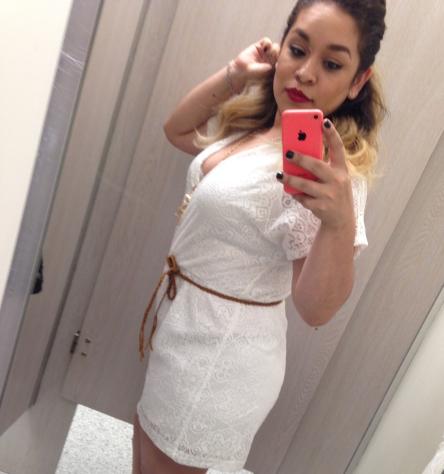 Donna di Maratea, 37 anni. Fisico Normale Tel:
