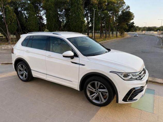 VOLKSWAGEN Tiguan 2.0 TDI 150 CV SCR DSG R-Line LUCI AMBIENTE rif. 23947271 - Foto 3