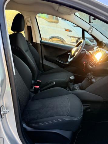 Peugeot 208 PureTech 82 Stop&Start 5 porte Allure - Foto 9