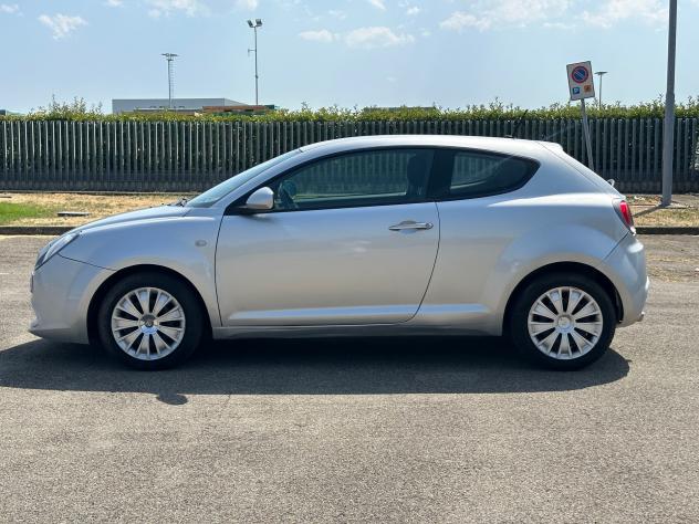 Alfa Romeo MiTo 1.4 T 155 CV Distinctive Sport Pack - Foto 8