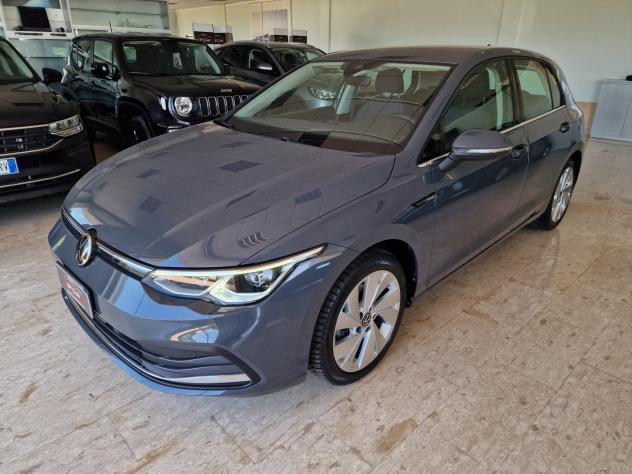 VW Golf 2.0 TDI DSG Style