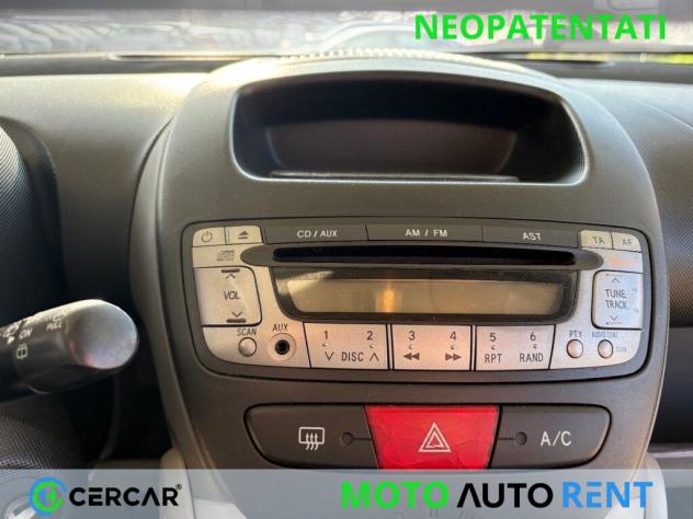 Toyota Aygo 1.0 12V VVT-i 5 porte OK NEOPATENTATI 5 PORTE - Foto 17