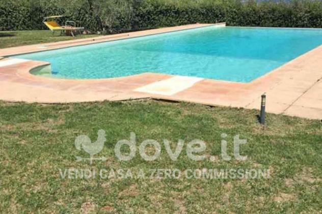 Rustico / Casale di 1050 m² con più di 5 locali e posto auto in vendita a Montepulciano - Foto 20