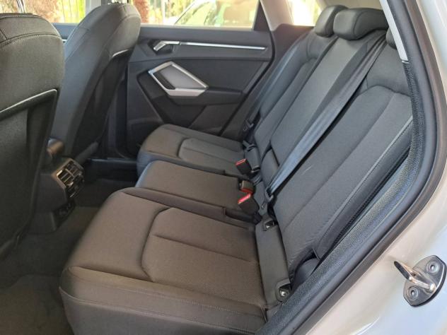 Audi Q3 35 TDI S tronic Business Advanced - Foto 10