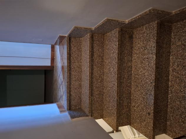 Casa abitabile o piccolo studio per per professionisti. L' immobile è in buono stato e subito abitabile composto al piano terra da un ingresso che fa - Foto 17