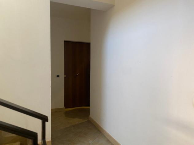 Immobile in asta di 114 m² con più di 5 locali in vendita a Misterbianco - Foto 9