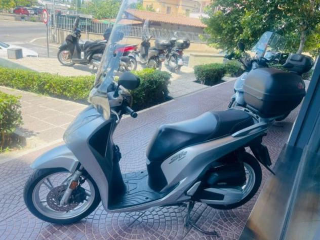 HONDA SH 150 TUTTO INCLUSO ANCHE PASSAGGIO! MINI RATE rif. 23992684 - Foto 3