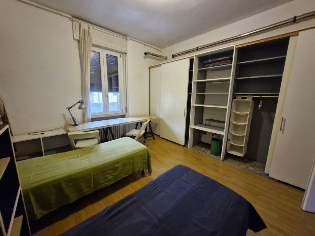 2 POSTI LETTO IN CAMERA CON BAGNO AUTONOMO 360euro/mese spese Incluse caduno - Foto 4