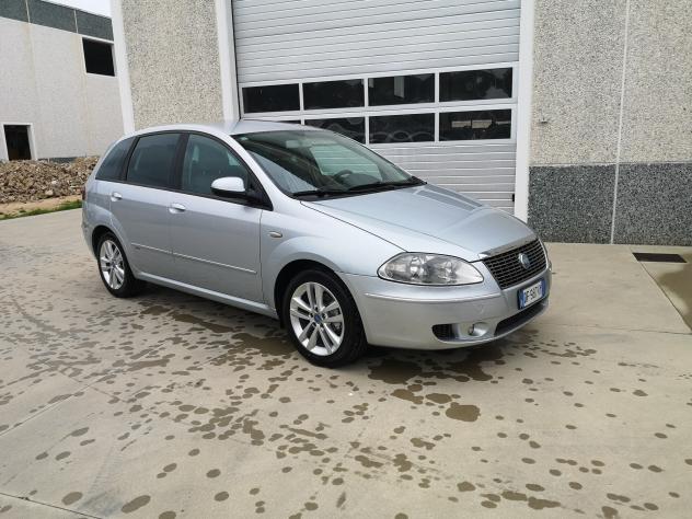 Fiat Croma 1.9 Multijet 16V Emotion - Foto 3