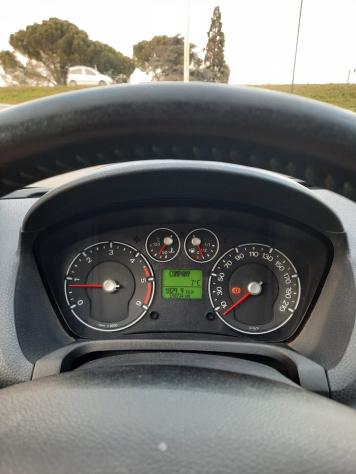 Ford Fiesta 1.4 TDCi 5p. Ghia UNICO.PRO - Foto 5