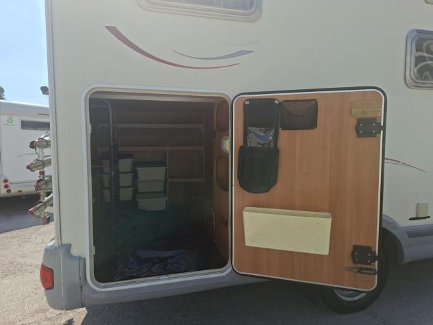 CAMPER CHALLENGER FORD MANSARDATO 6 POSTI DINETTELETTO MATRIMONIALE GARAGE CLIMATIZZATORE GEMELLATO POSTERIORE FOTOVOLTAICO CAMPEGGIO USATI GENERALI 1 - Foto 7