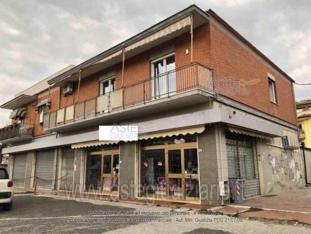 IMMOBILI-IMMOBILE RESIDENZIALE-Strada della Striscia n. 1 - Foto 3