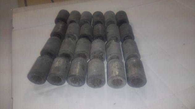 24 DADI TORX serraggio ruota Mazda Pick Up B2500 2004 - Foto 2