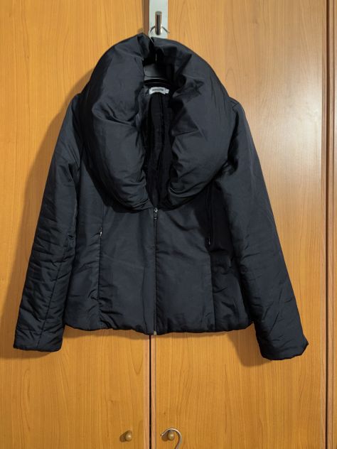 GIUBBINO IMBOTTITO IN OTTIME CONDIZIONI DA DONNA,MARCA FADDY’S,MADE IN ITALY