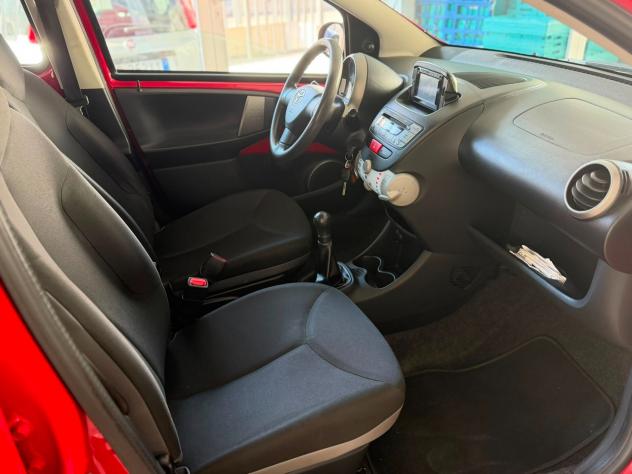 Toyota Aygo 1.0 VVT-i 69 CV 5 porte x-wave MMT - Foto 9