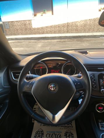Alfa Romeo Giulietta Turismo 1.6 JTDm-2 105 CV - Foto 9